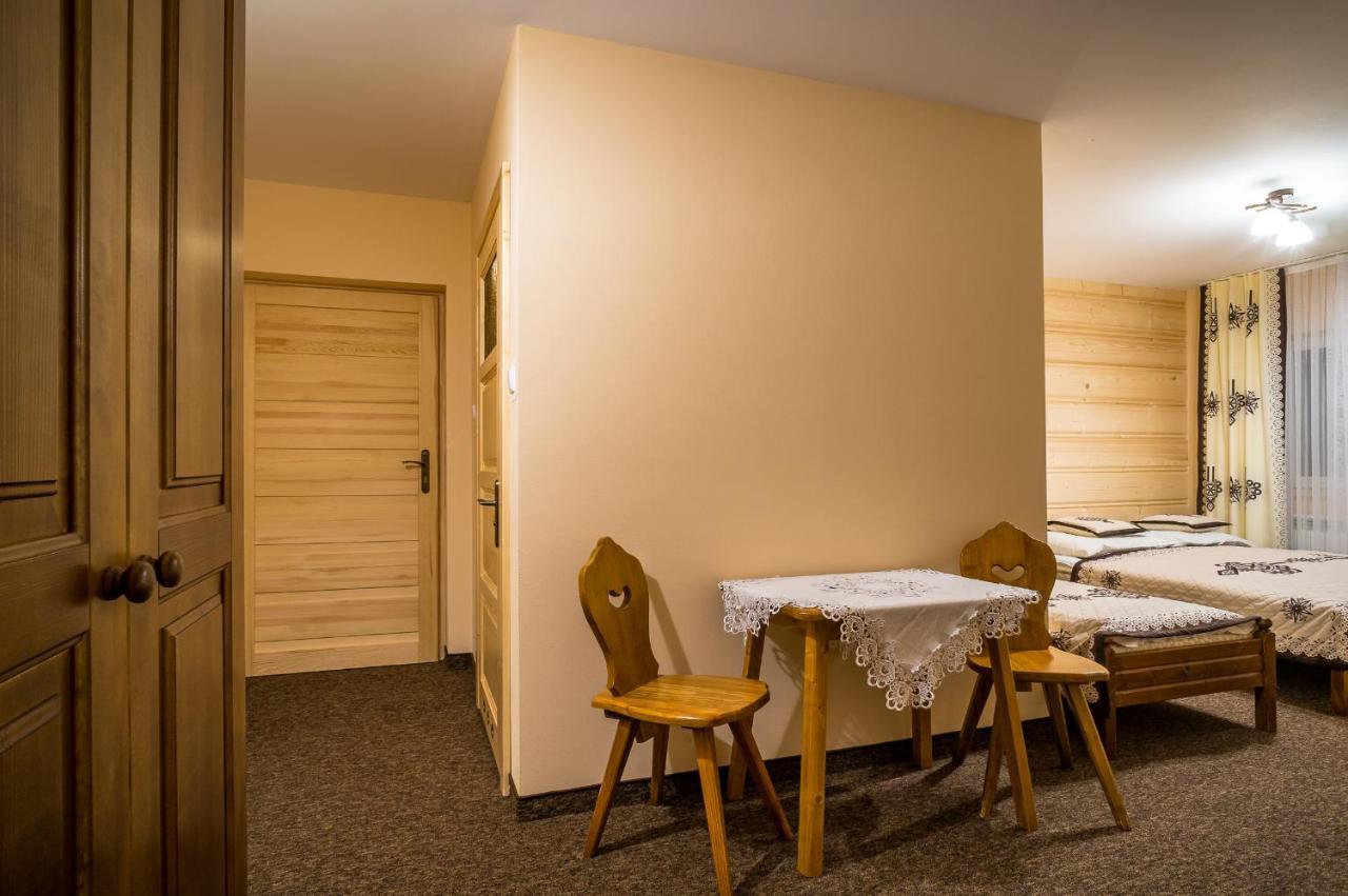 Tarasowka Hotel Ciche Małe Eksteriør billede